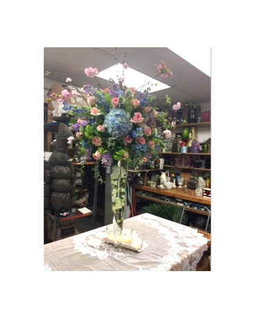 TALL PASTEL CENTERPIECES